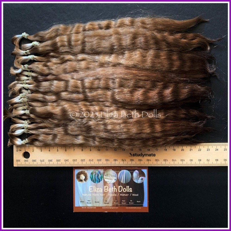MOHAIR Mouse Brown - Bundle, Dyed, 200-230mm, 30 micron MOHAIR Mouse Brown - Bundle, Dyed, 200-230mm, 30 micron
